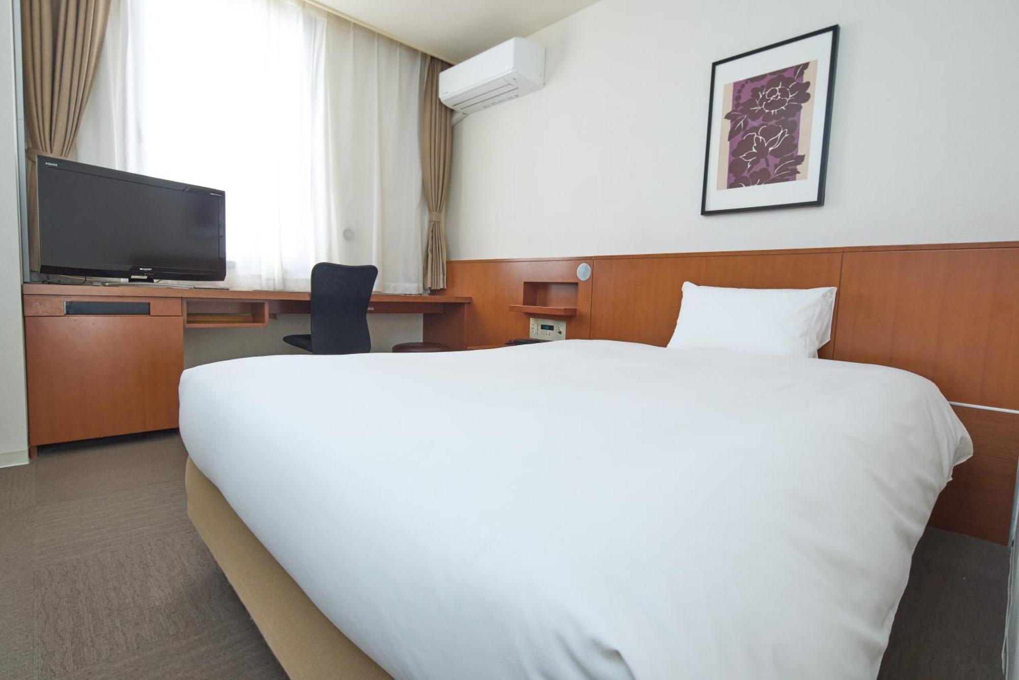 Hotel Tohkai Ацуги Экстерьер фото
