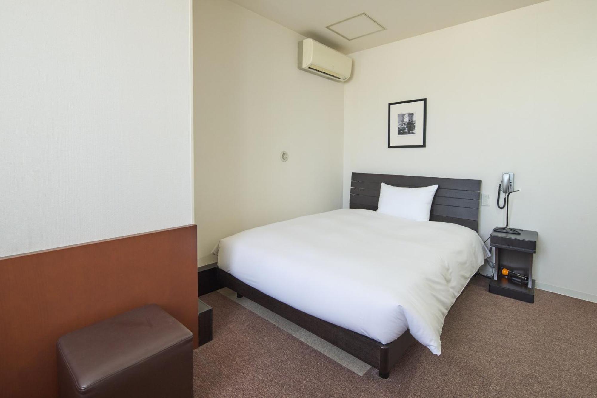 Hotel Tohkai Ацуги Экстерьер фото