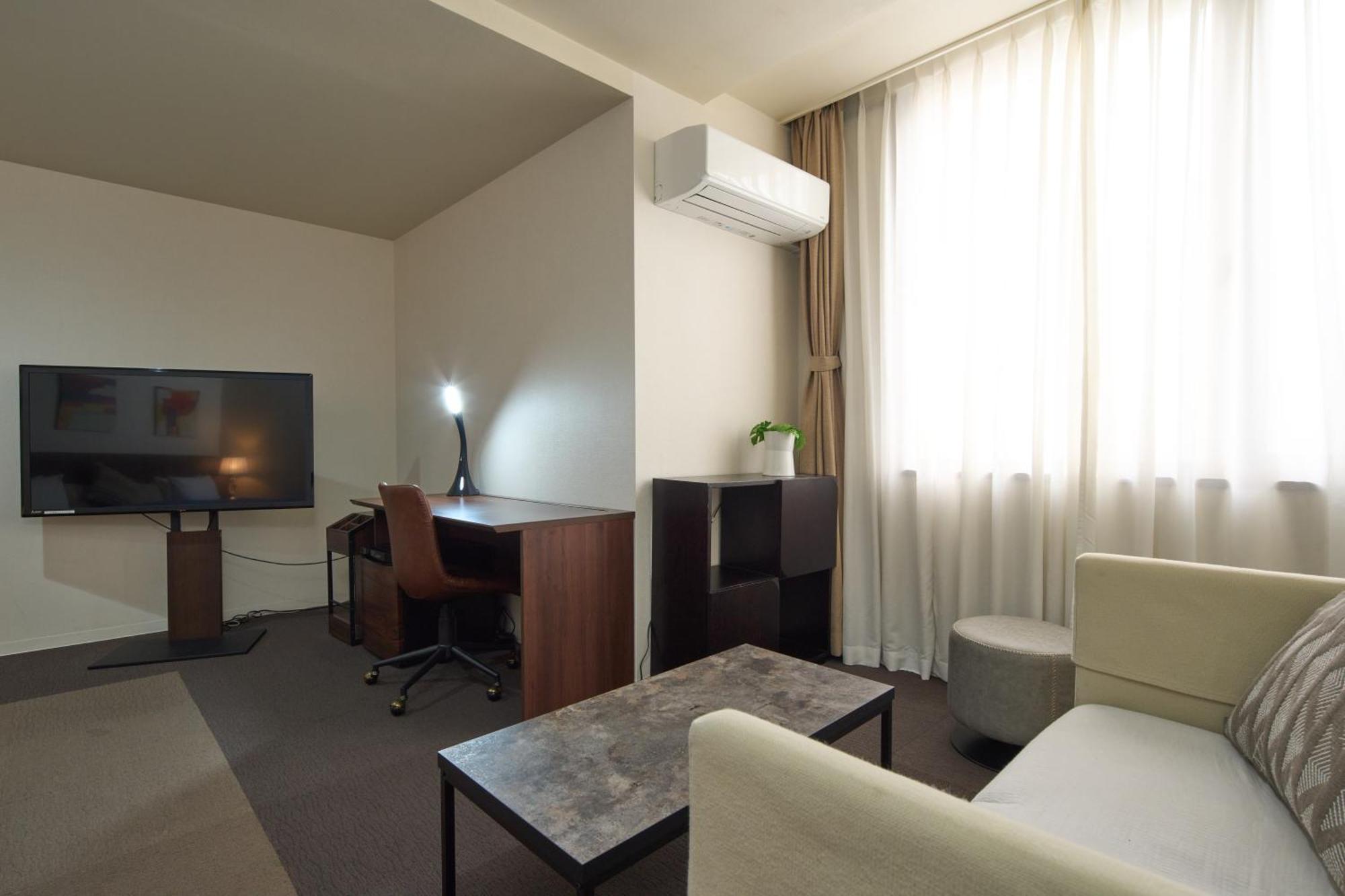 Hotel Tohkai Ацуги Экстерьер фото