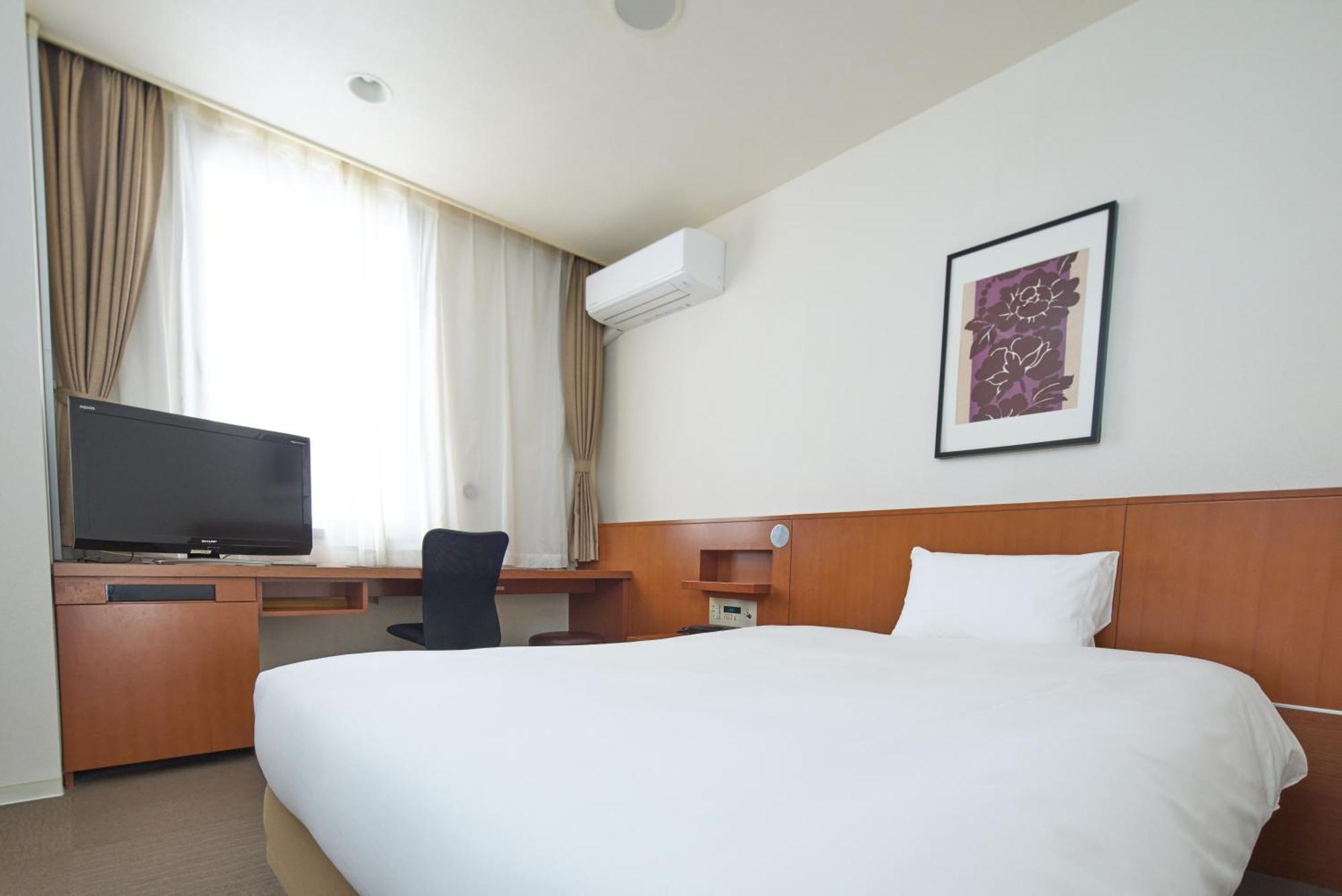 Hotel Tohkai Ацуги Экстерьер фото