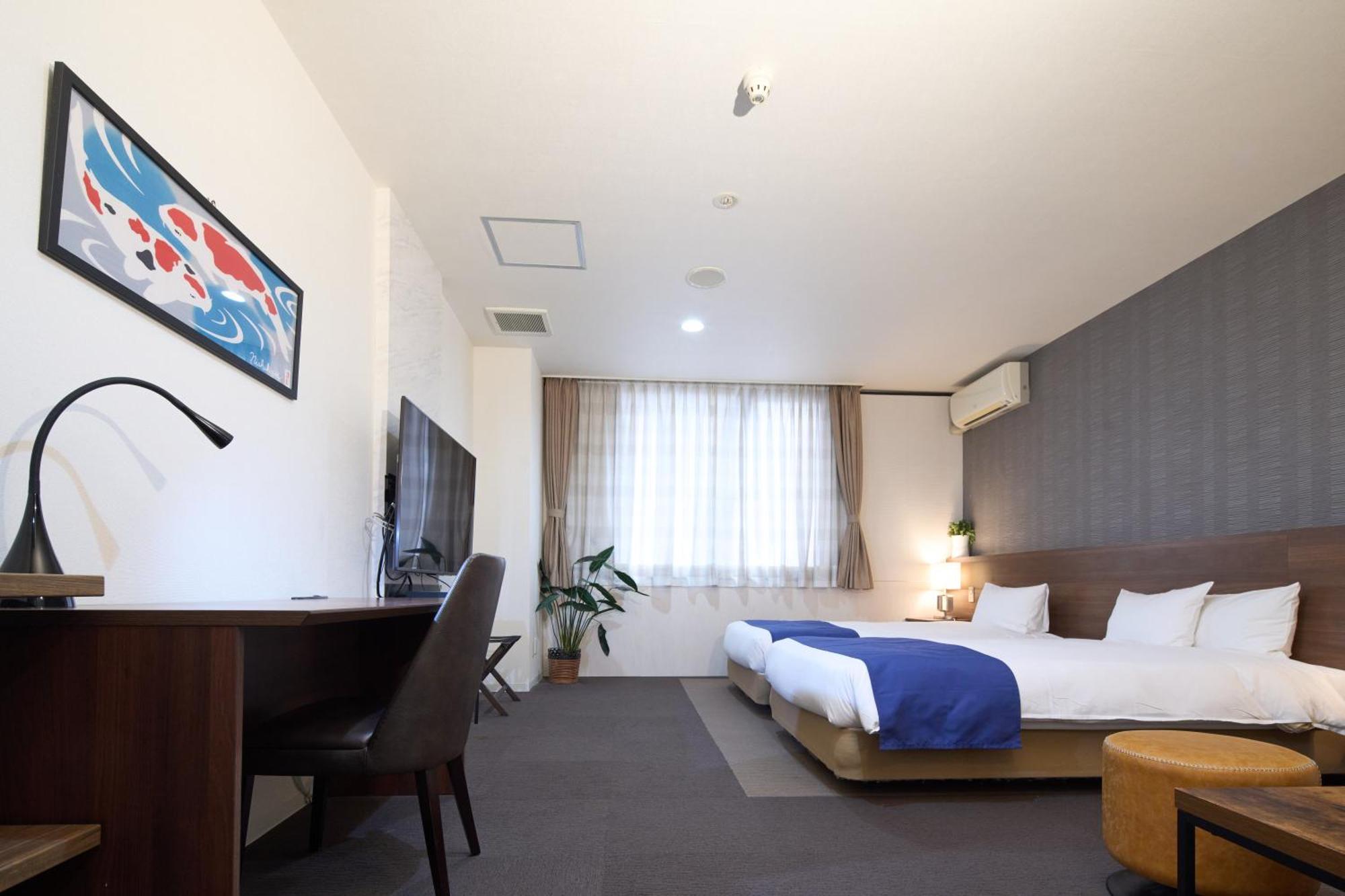 Hotel Tohkai Ацуги Экстерьер фото