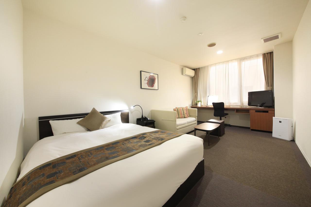 Hotel Tohkai Ацуги Экстерьер фото